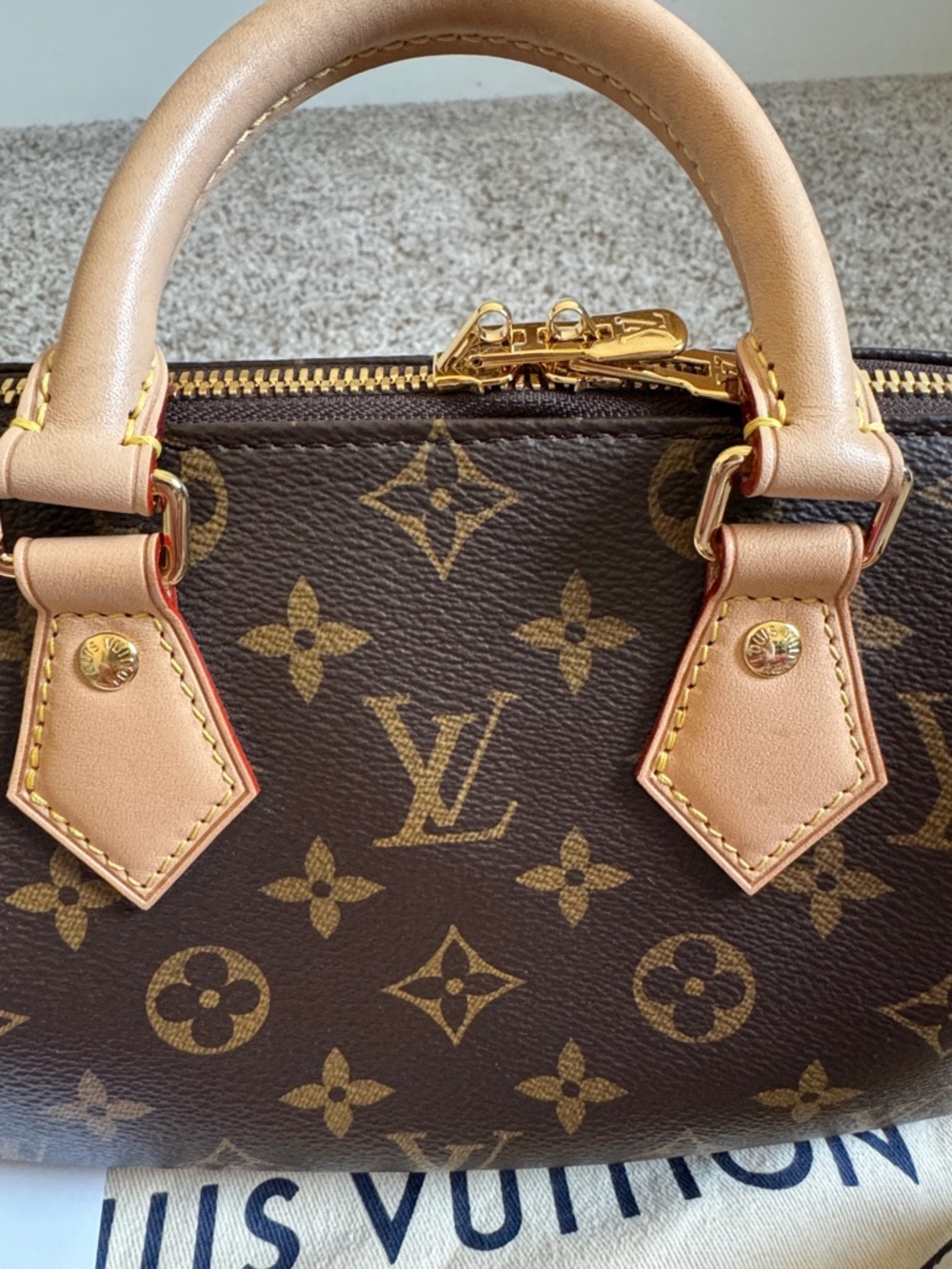 AUTHENTIC LOUIS VUITTON SPEEDY 20 dustbag, box and receipt - Picture 5 of 15